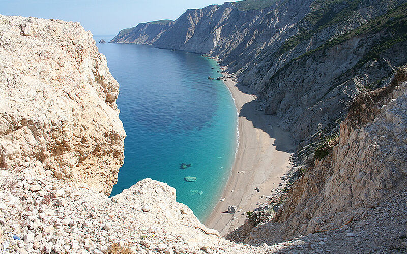 ein Bild mit Blick auf den Platia Ammos Strand auf Kefalonia