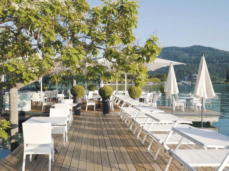Kärnten, Seehotel Dr. Jilly, Terrasse