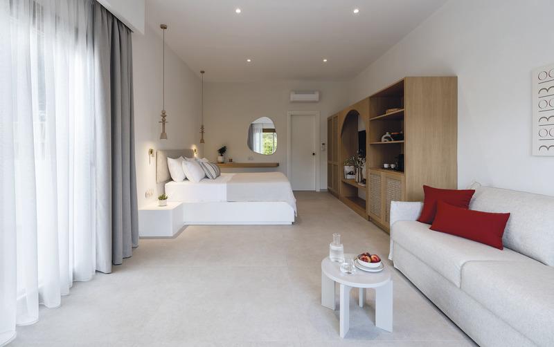 Skiathos, Dome Island Skiathos, Doppelzimmer Superior mit Terrasse, 4 pax