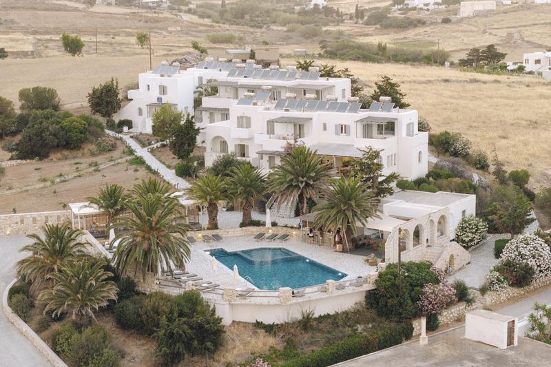 Paros, Pnoi Hotel