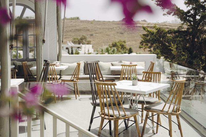 Paros, Pnoi Hotel