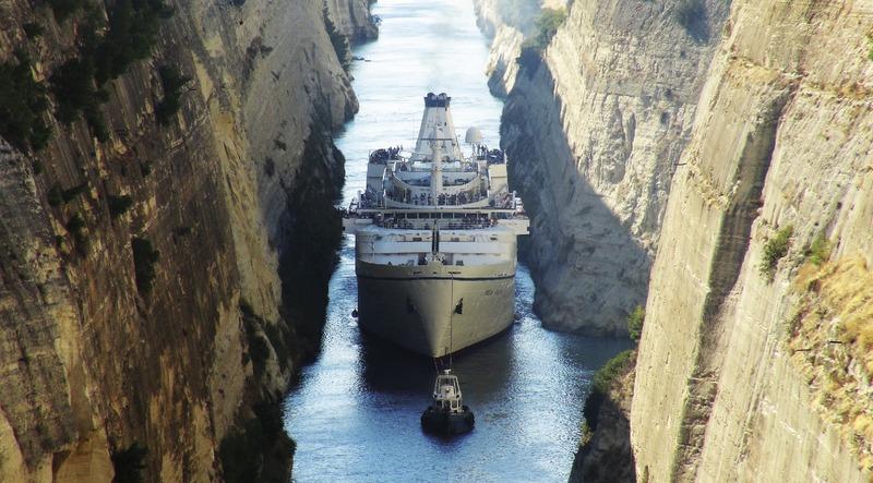 MS Ocean Majesty, Kanal von Korinth