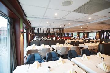 MS Nestroy, Restaurant