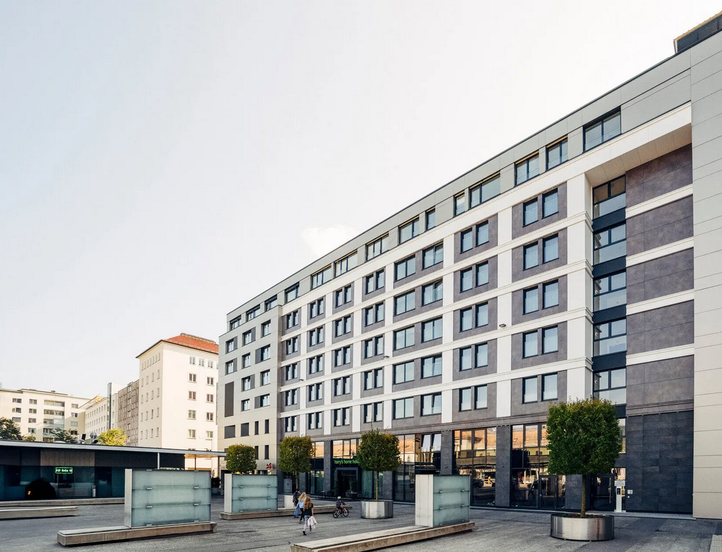 Villach_Harrys_Home